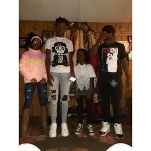 Meet your Posher, Lovely